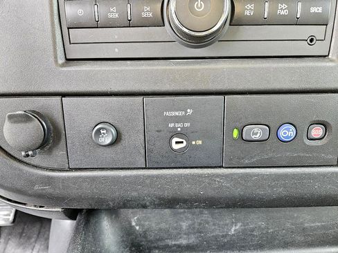 Used 2021 Chevrolet Express 3500 w/ Power Convenience Package image 38