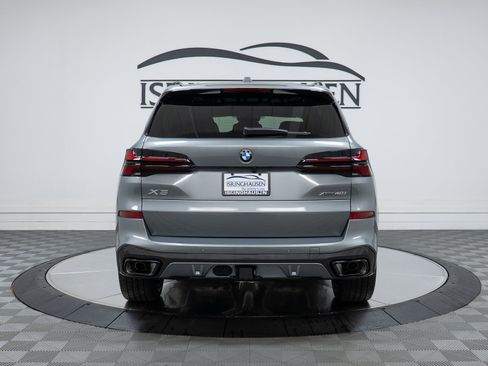New 2026 BMW X5 xDrive40i w/ M Sport Package AWD/4WD image 6