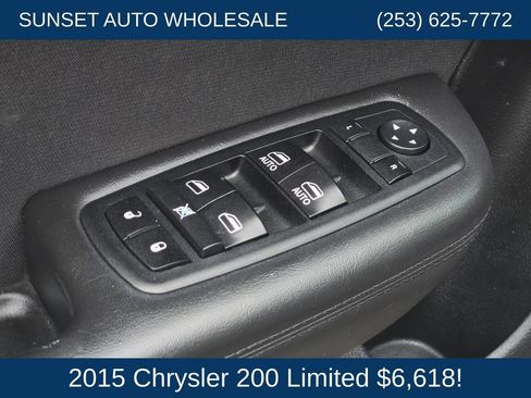 Used 2015 Chrysler 200 Limited w/ Convenience Group FWD image 26