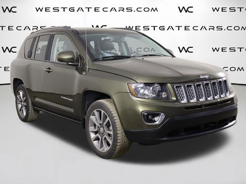 Used 2016 Jeep Compass High Altitude image 36