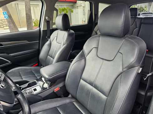 Used 2021 Kia Telluride EX image 25