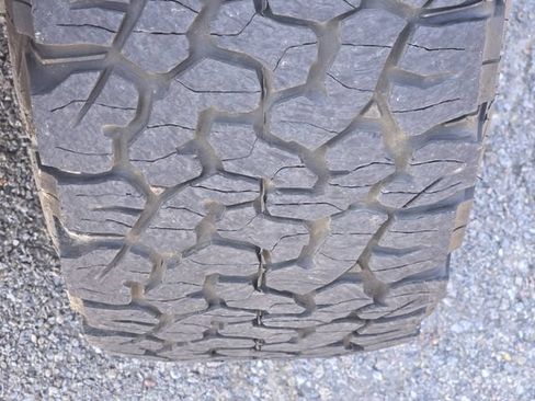 Used 2022 Ford F150 XLT w/ Equipment Group 302A High AWD/4WD image 11