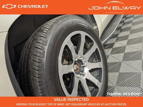 Used 2015 Cadillac Escalade ESV Luxury image 11