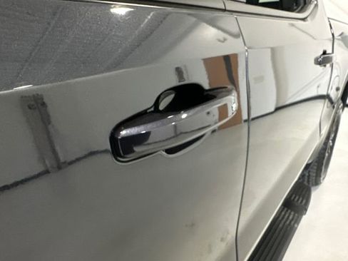 Used 2024 GMC Sierra 1500 Elevation w/ Preferred Package image 18