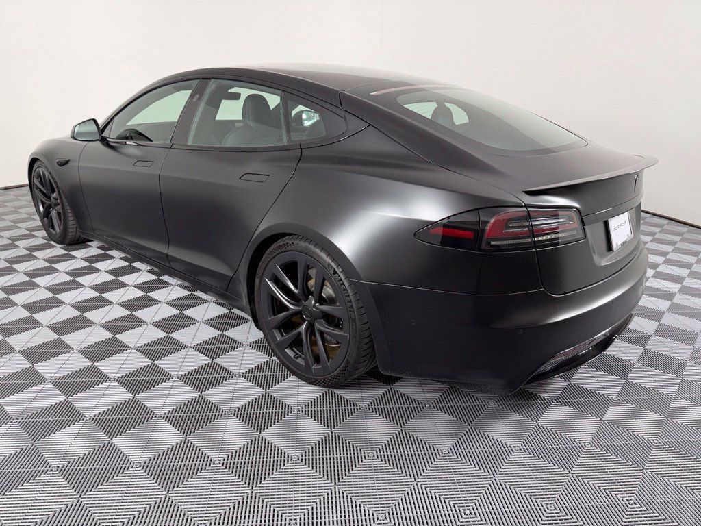 Used 2022 Tesla Model S Plaid AWD/4WD image 3