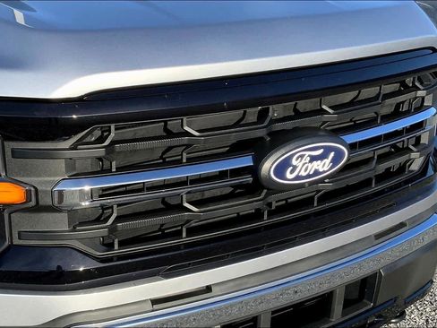 Used 2024 Ford F150 XLT w/ Mobile Office Package image 28