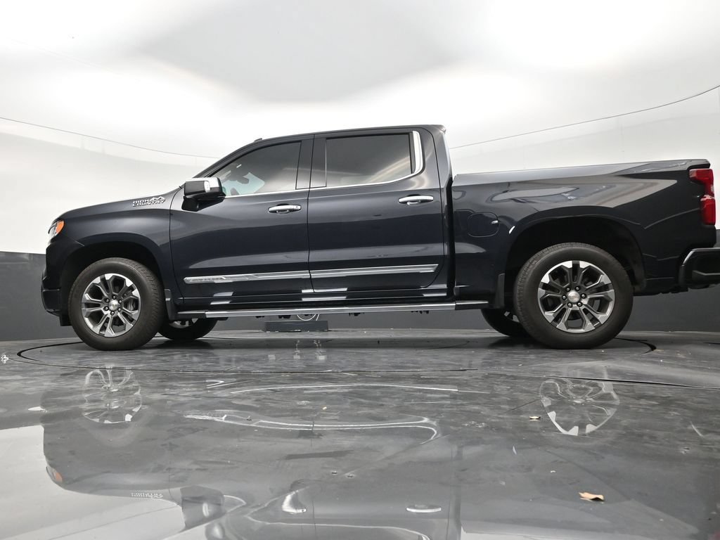 Used 2023 Chevrolet Silverado 1500 High Country w/ Technology Package RWD image 21