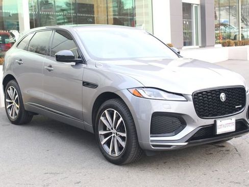 Used 2025 Jaguar F-PACE R-Dynamic S image 10