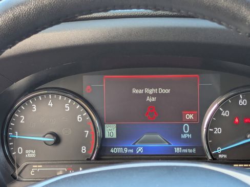 Used 2024 Ford Explorer Limited image 26