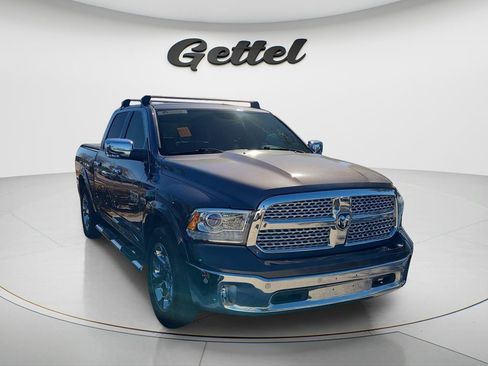 Used 2017 RAM 1500 Laramie w/ Convenience Group image 3