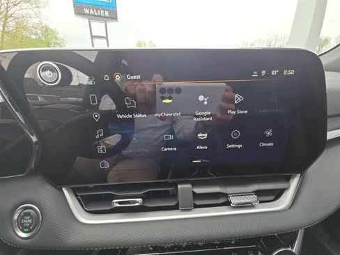 New 2025 Chevrolet Equinox LT w/ Convenience Package II image 13