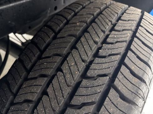 Used 2022 Chevrolet Colorado Z71 w/ Safety Package image 36