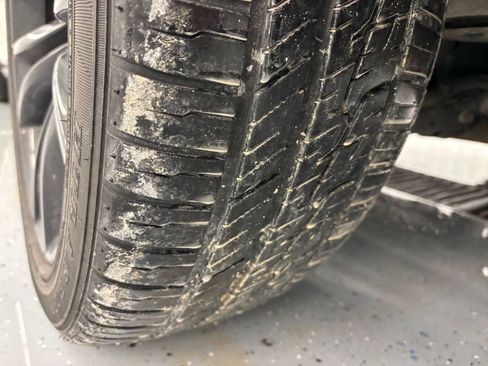 Used 2017 Dodge Challenger SXT Plus image 49