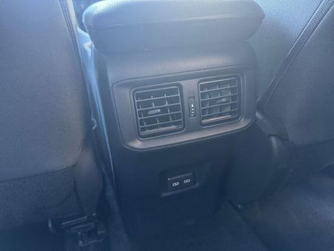 Used 2025 Toyota RAV4 XLE image 24