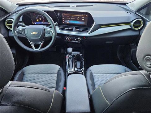 New 2026 Chevrolet Trax LT w/ LT Convenience Package image 15