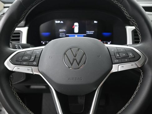 Used 2023 Volkswagen Atlas SE AWD/4WD image 23