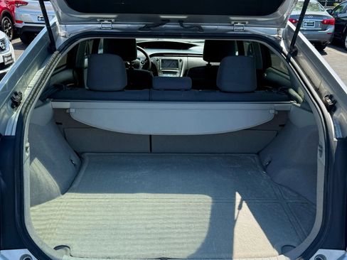 Used 2010 Toyota Prius Three image 7