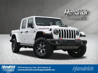 Used 2022 Jeep Gladiator Mojave w/ LED Lighting Group