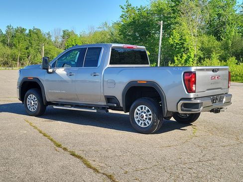 New 2026 GMC Sierra 2500 SLE w/ SLE Convenience Package AWD/4WD image 5