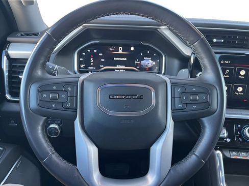 Used 2022 GMC Sierra 1500 Denali AWD/4WD image 17