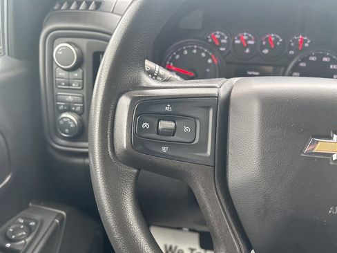 Used 2020 Chevrolet Silverado 1500 Custom w/ Custom Value Package AWD/4WD image 27