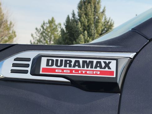 New 2026 GMC Sierra 2500 Denali w/ Denali Reserve Package AWD/4WD image 12