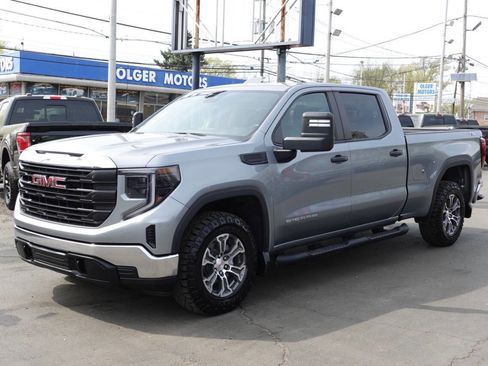 Used 2023 GMC Sierra 1500 Pro w/ Pro Value Package AWD/4WD image 2