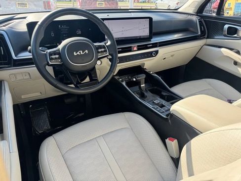 Certified 2024 Kia Sorento S AWD/4WD image 15