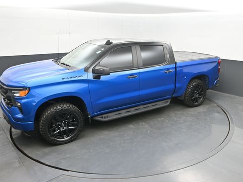 Used 2022 Chevrolet Silverado 1500 Custom AWD/4WD image 33
