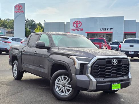 Used 2023 Toyota Tundra SR5 image 1