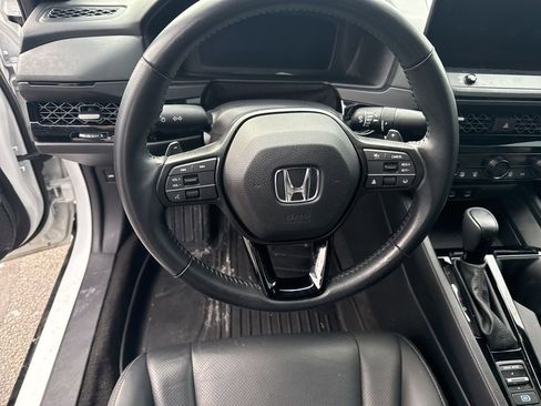Used 2024 Honda Accord Sport image 12