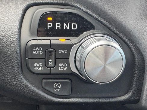 Used 2025 RAM 1500 Laramie image 18