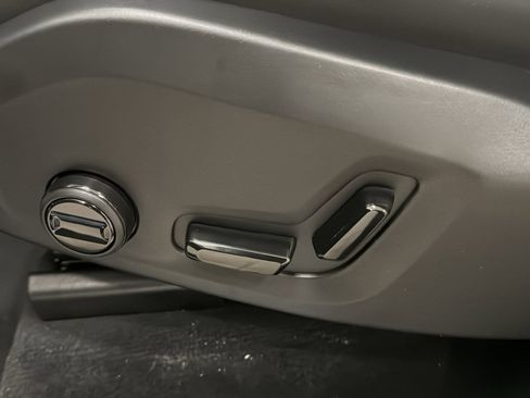 New 2026 Volvo XC90 T8 Plus image 24