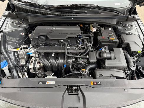 Used 2026 Hyundai Elantra Sport image 24
