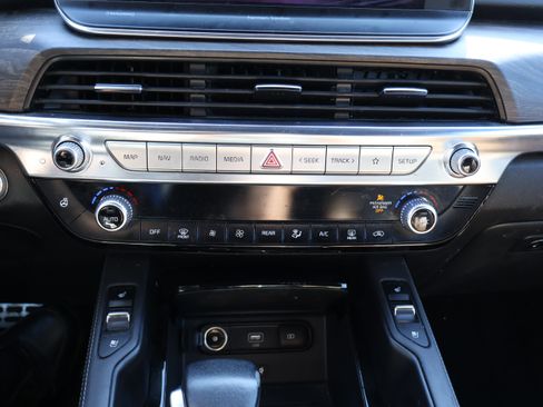 Used 2022 Kia Telluride SX w/ SX Prestige Package AWD/4WD image 23