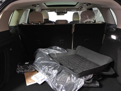 New 2026 Lincoln Corsair Reserve image 18