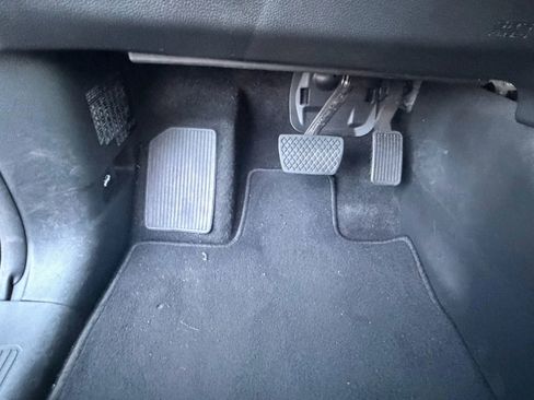 Used 2024 Honda Pilot Sport image 20