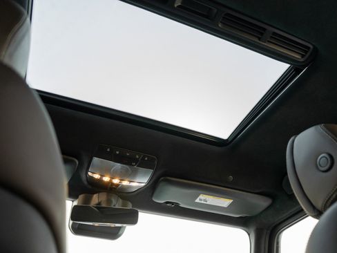 Used 2019 Mercedes-Benz G 550 image 30