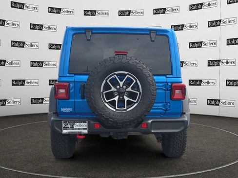 Certified 2025 Jeep Wrangler Unlimited Rubicon w/ Convenience Group AWD/4WD image 5