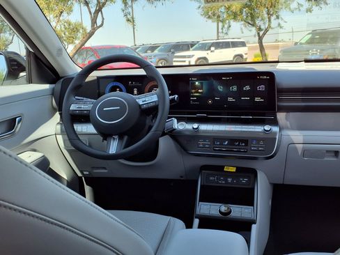 New 2026 Hyundai Kona SEL Premium FWD image 10