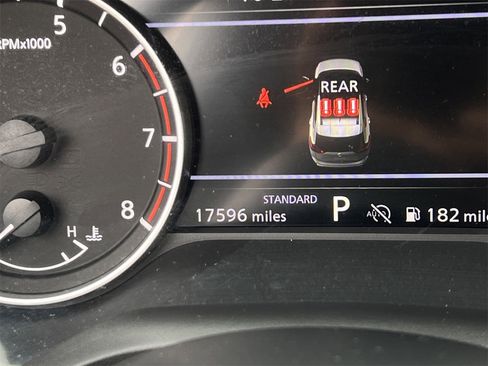 Certified 2024 Nissan Rogue SV image 13