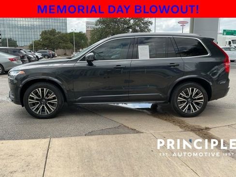 Certified 2022 Volvo XC90 T5 Momentum FWD image 6