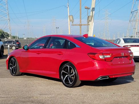 Used 2019 Honda Accord Sport image 13