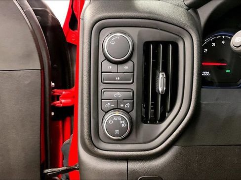 Used 2024 Chevrolet Silverado 2500 W/T AWD/4WD image 38