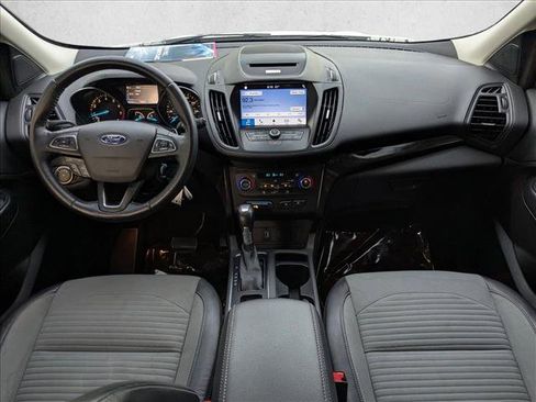 Used 2017 Ford Escape SE w/ Equipment Group 201A image 16