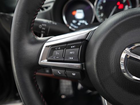 Used 2018 MAZDA MX-5 Miata RF Grand Touring w/ Interior Package RWD image 22