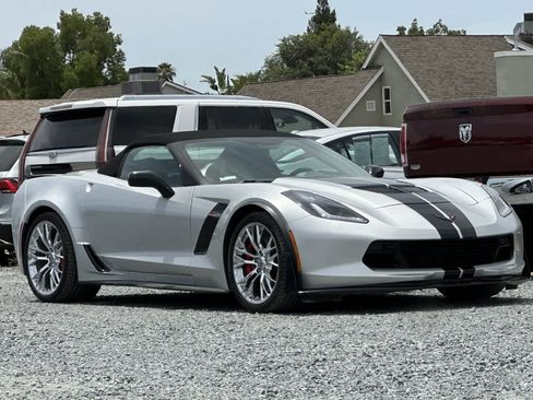 Used 2018 Chevrolet Corvette Z06 RWD image 10