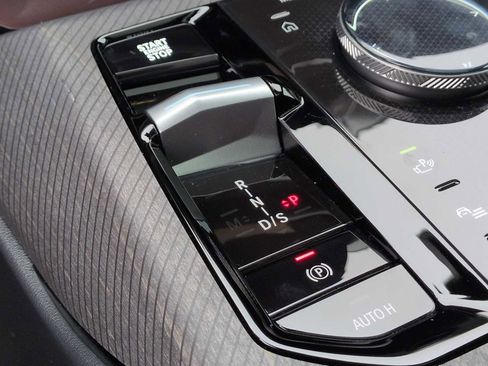 New 2026 BMW X3 xDrive30 w/ Convenience Package AWD/4WD image 33