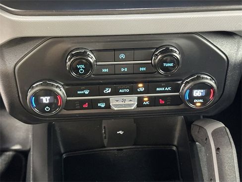 Used 2023 Ford Bronco Big Bend image 14