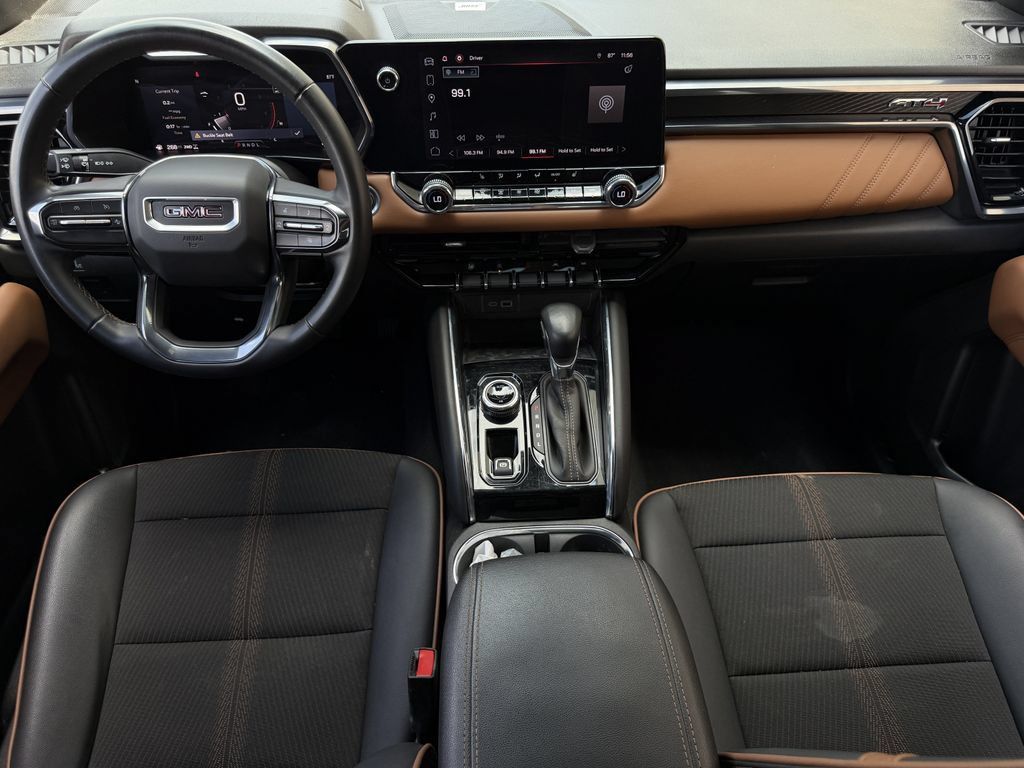 Used 2024 GMC Canyon AT4 w/ Technology Package AWD/4WD image 12